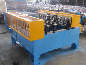 Hemming Machine